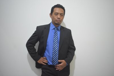 Acep Darin, S.Pd.I