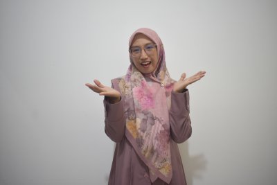 Nina Setiawati, S.Pd.I