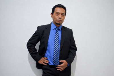 Acep Darin, S.Pd.I